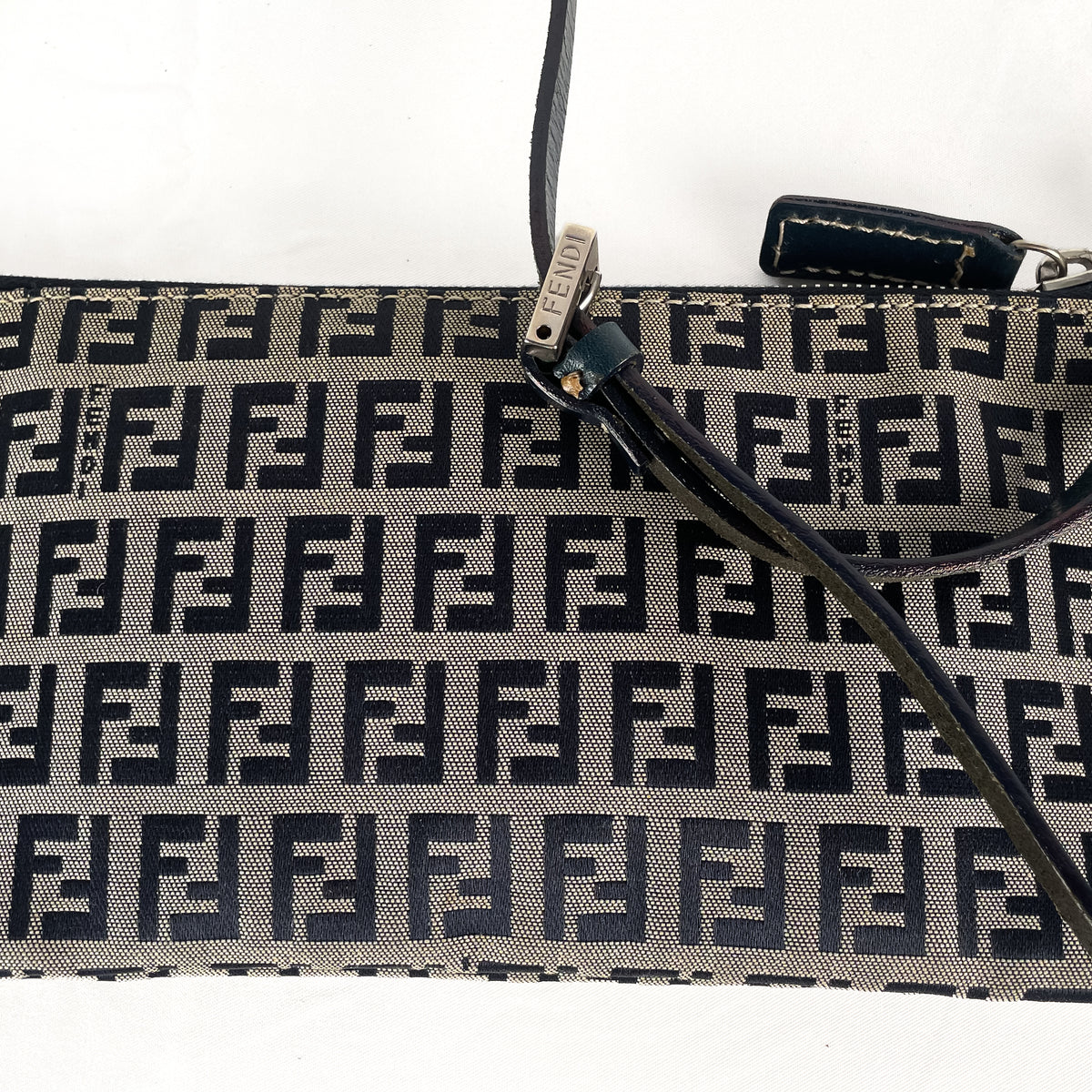 fendi-zucchino-ff-monogram-detail